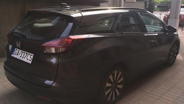 Honda Civic cena 72900 przebieg: 58000, rok produkcji 2017 z Gdynia małe 154
